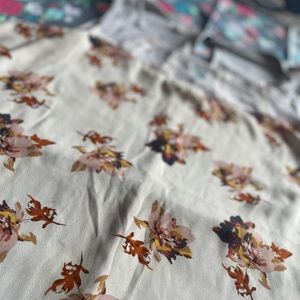 Large Maurices floral tank